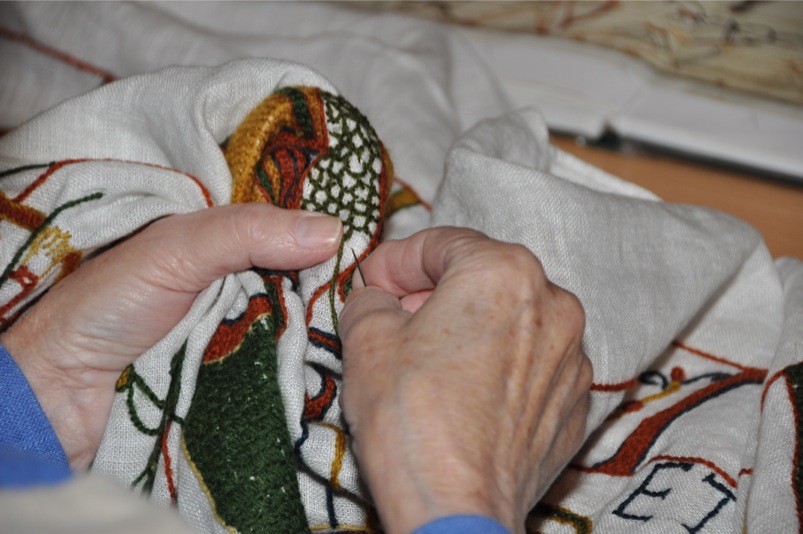 Koncentreret brodering | Concentrated embroidery | Konzentrierte Stikerei